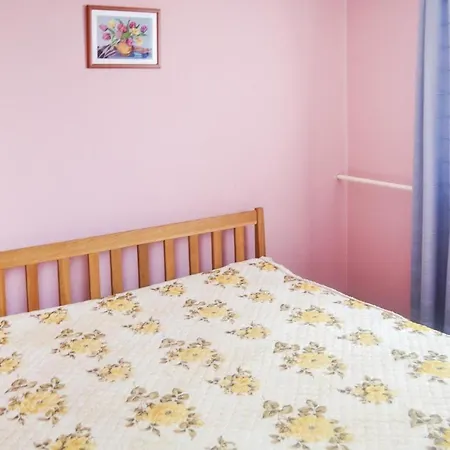 Three-bedroom In Apartment Balatonfenyves